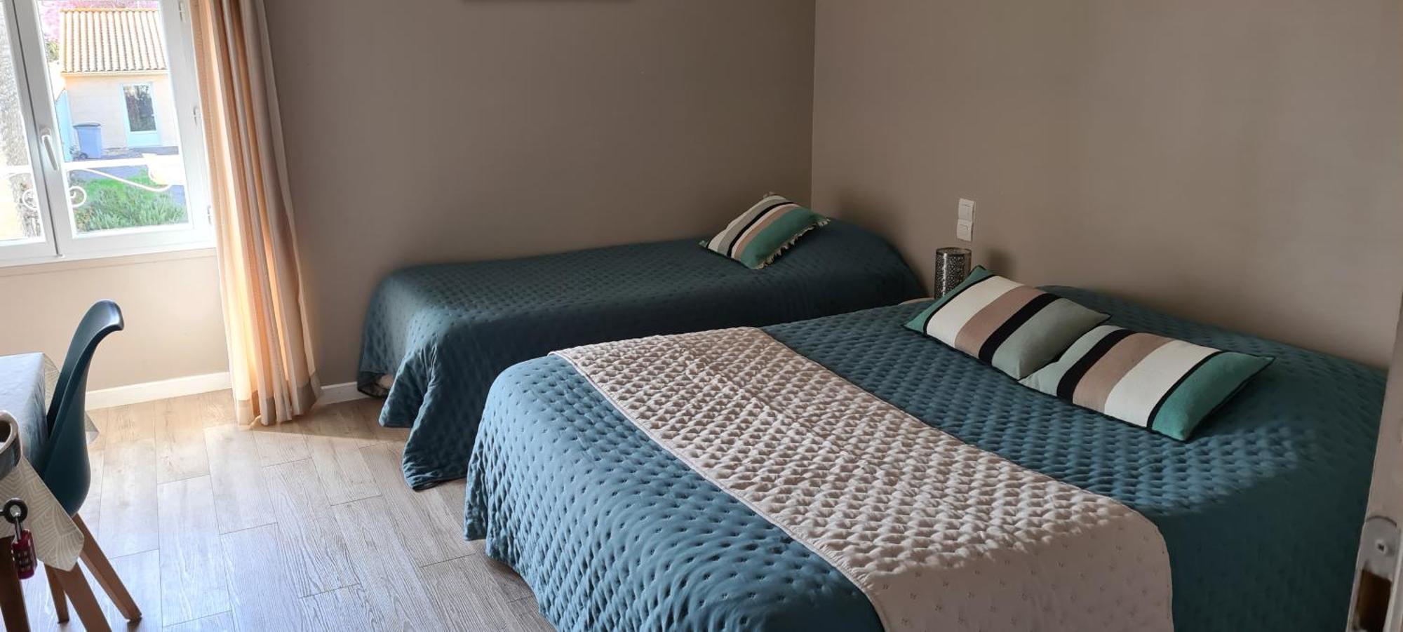 A La Gloriette Bed & Breakfast Neuville-du-Poitou Eksteriør bilde