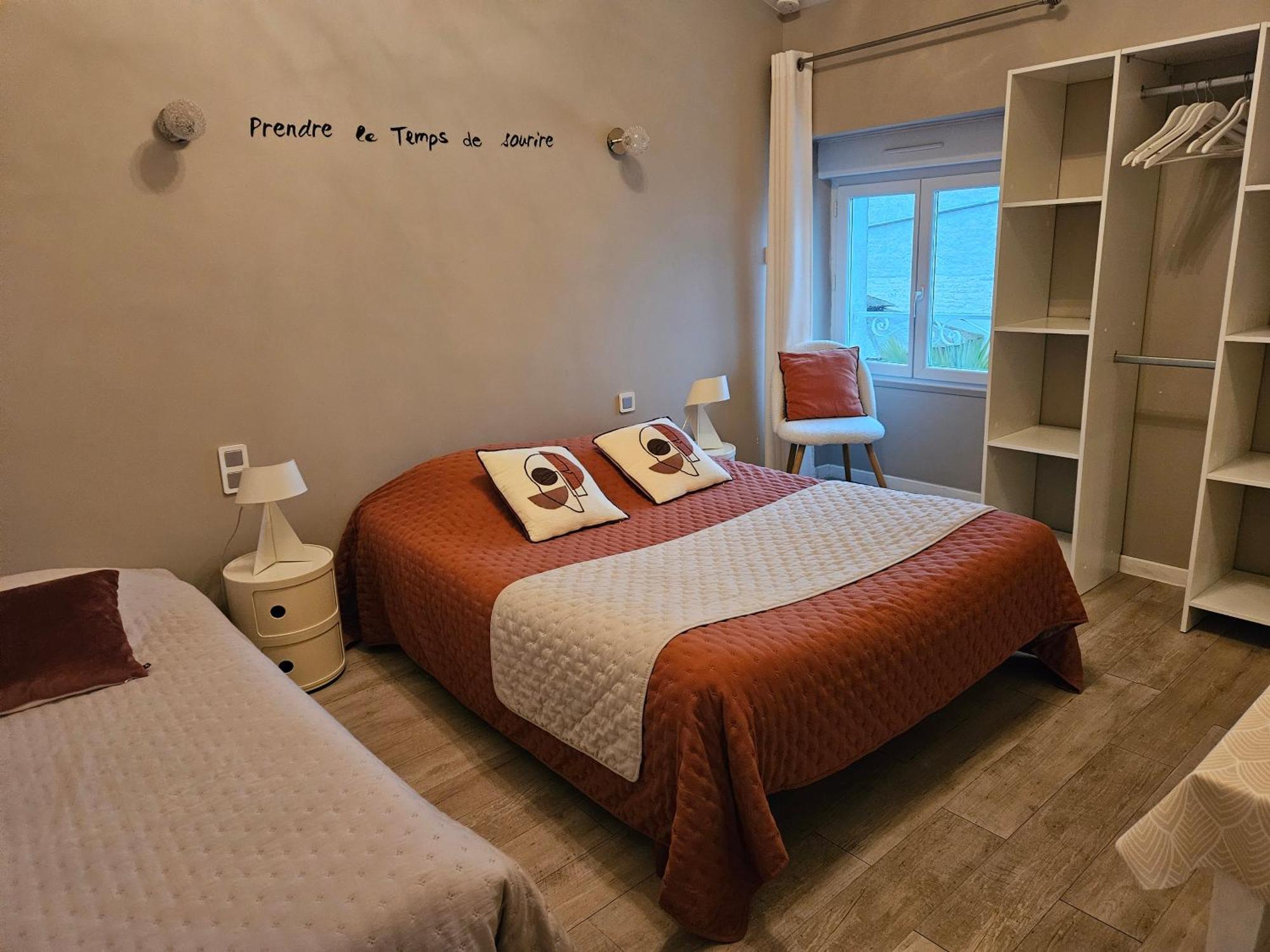 A La Gloriette Bed & Breakfast Neuville-du-Poitou Eksteriør bilde